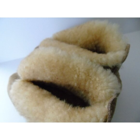 Vintage Minnetonka Slippers, Moccasin Men's Shearling Leather Ankle, Size 8 New - Picture 3 of 7
